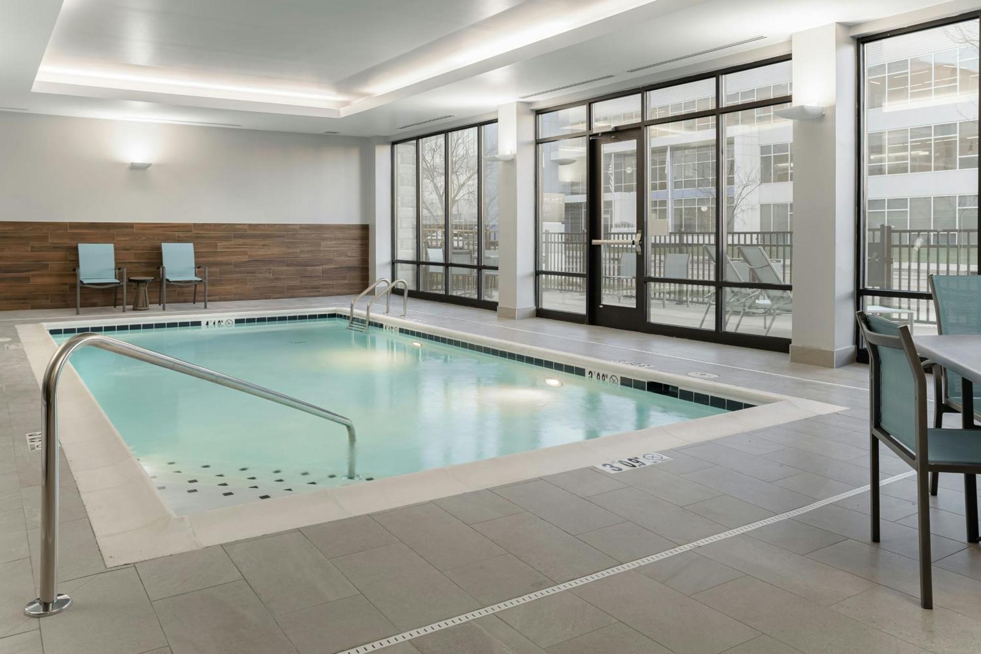 Fairfield By Marriott Inn & Suites Cincinnati Oakley ภายนอก รูปภาพ